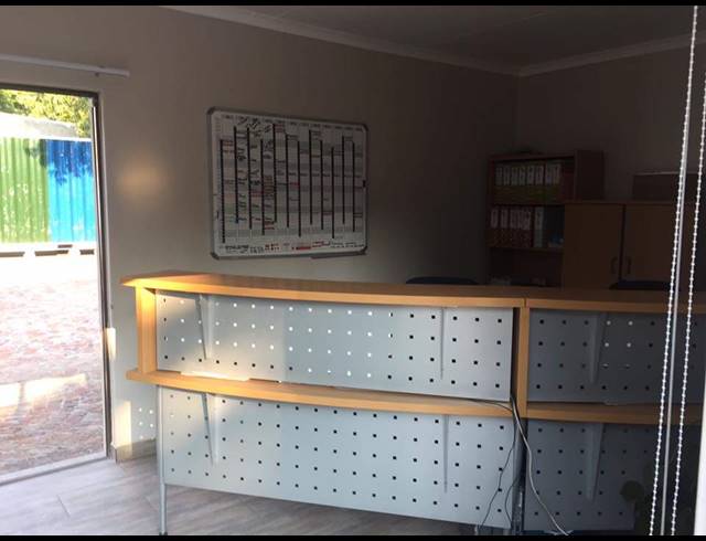 M² BUILDING FOR SALE IN SASOLBURG CENTRAL